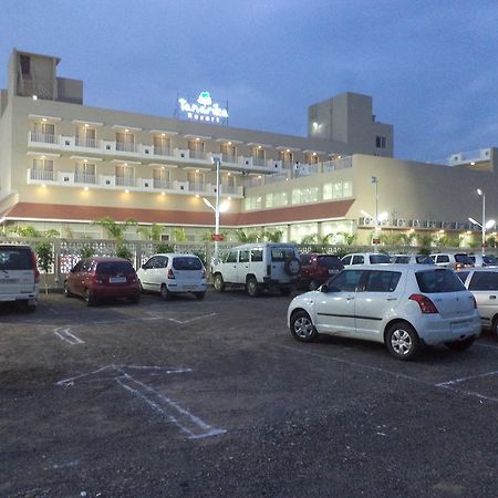 Tanarika Resort Bhusawal Экстерьер фото